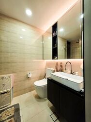 The Palette (D18), Condominium #553878001